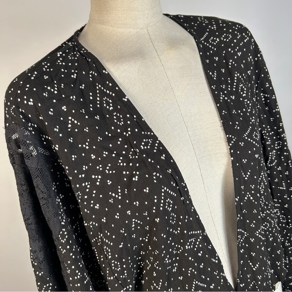 Ecote Black and White Patterned Lace Trim Open Cardigan Women's S NWT - Picture 3 of 11